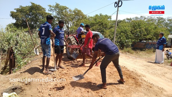 பல தடவைகள் முறையிட்டும் பயனில்லை..!களத்தில் இறங்கிய இளைஞர்கள்..!சீரமைக்கப்பட்ட வீதி..!samugammedia 