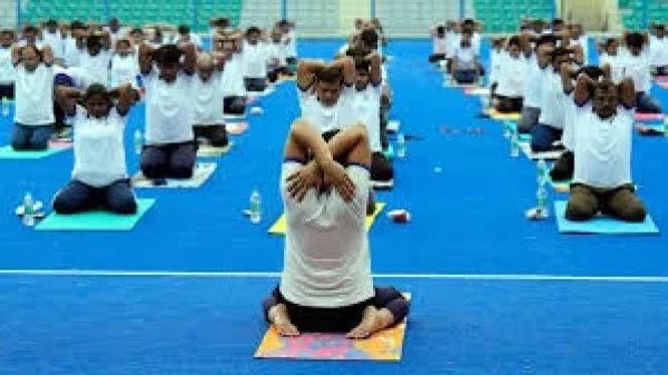 பாகிஸ்தானில் அறிமுகமான யோகா- தலைநகா் மேம்பாட்டு ஆணையம் அறிவிப்பு! 