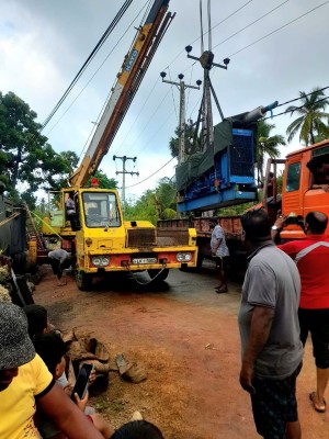 நெடுந்தீவின் பிரதான கட்டமைப்புடன் இணைக்கப்பட்டது புதிய மின் பிறப்பாக்கி..! 