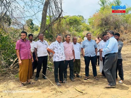 குச்சவெளி இளந்தைக்குளம் மீள்குடியேற்ற கிராமத்திற்கு எம்.எஸ்.தௌபீக்  கள விஜயம்..! 