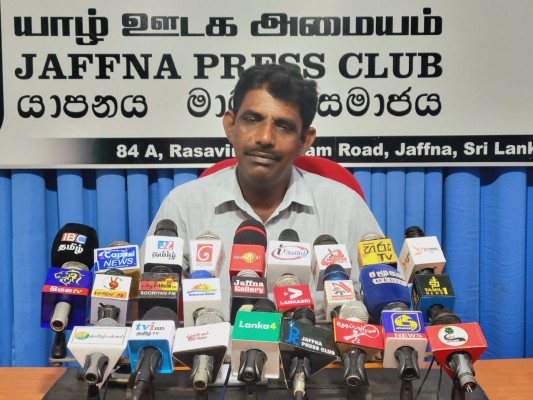 நாமல் வடக்கு  கிழக்கு மாகாணங்களுக்கு பிரசார நடவடிக்கைகளுக்கு வரத்தேவையில்லை; ஈ.பி.டி.பியின் உடக பேச்சாளர் தெரிவிப்பு! 