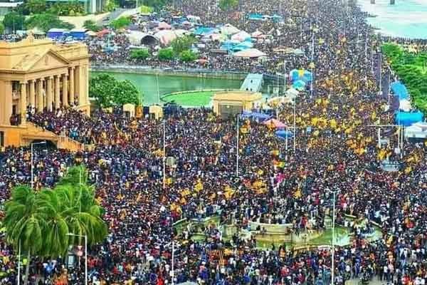 அரகலய காணொளிகளைப் பகிர்ந்தால் சட்ட நடவடிக்கை - பொலிஸார் விடுத்த எச்சரிக்கை 