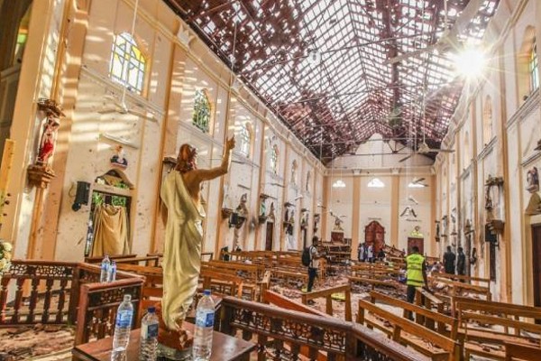 உயிர்த்த ஞாயிறு தாக்குதல் தொடர்பில் புதிய விசாரணை - முக்கிய புள்ளிகள் கைதாகலாமென தகவல்..! 