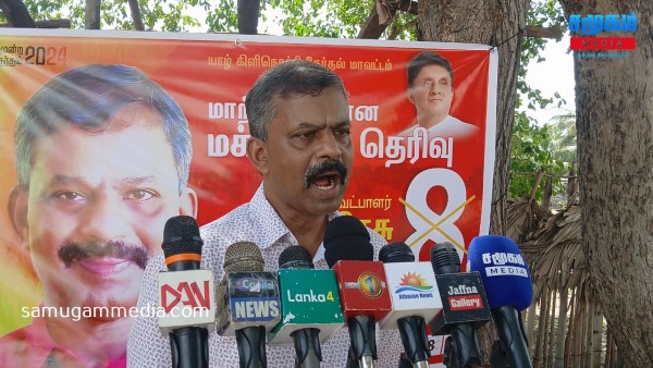 தமிழ் மக்களின் பிரச்சனையை தீர்க்க கூடிய தென்னிலங்கை தலைவர் சஜித் பிரேமதாஸ மாத்திரமே- சந்திரகுமார் நம்பிக்கை..! 