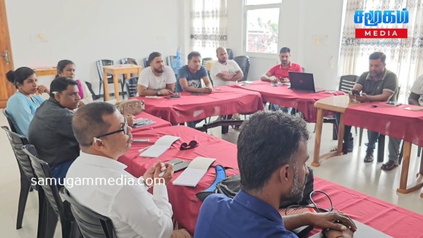 ஊடகவியலாளர்களுக்கு காணிகளை மீட்டு வழங்குதல் தொடர்பான செயலமர்வு 