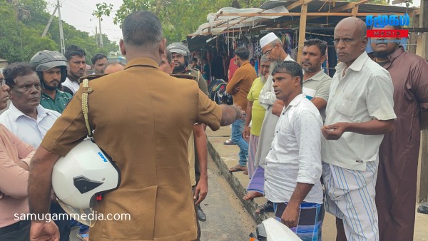 மன்னாரில் தற்காலிக வியாபார நிலைய வியாபாரிகளால் குழப்ப நிலை..! 