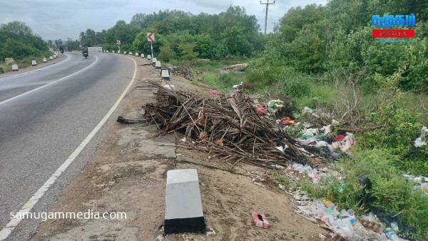 கிண்ணியா-கொழும்பு பிரதான வீதியில் குப்பை கூளங்கள்; மக்கள் கோரிக்கை..! 