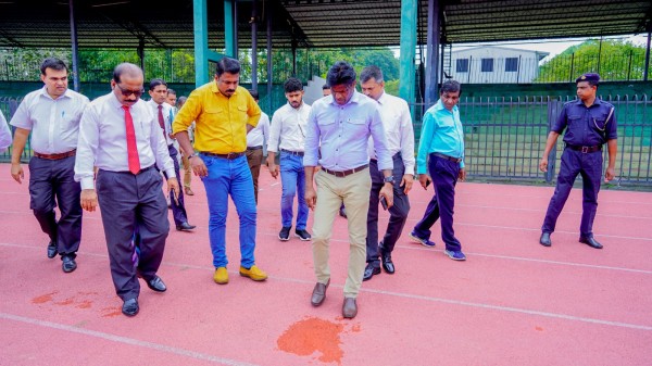 அநுர அரசின் பிரதியமைச்சர் வெளிநாட்டுக்கு தப்பியோட்டம்? - வெளியான தகவல் 