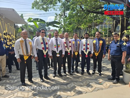 சாதனை படைத்த கிழக்கு மாகாண கைப்பணியாளர்களுக்கான விருது வழங்கும் நிகழ்வு 