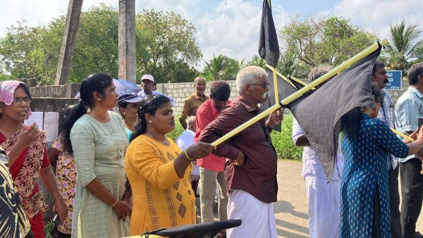 தையிட்டியில் விகாரை வளாகத்திற்குள் புதிய கட்டிடம்; இன்று திறப்பதற்கு திட்டம்! வெடித்தது போராட்டம் 