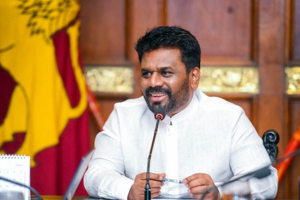 தமிழ் எம்.பிக்களை அவசரமாக  சந்திக்கும் ஜனாதிபதி அநுர 