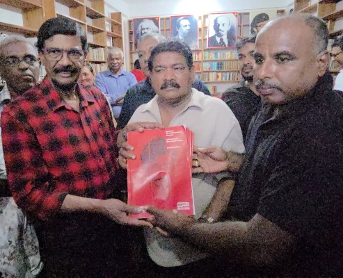 ஊடகவியலாளர் நிமல்ராஜின் படுகொலைக்கு நீதி கோரி ரின் சில்வாவிடம்  அறிக்கை  கையளிப்பு! 