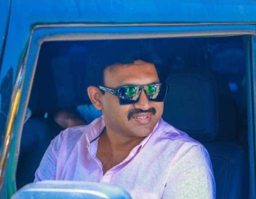 நேபாளத்தில் பல உயிர்களைக் காப்பாற்றி ஹிரோவான செந்தில் தொண்டமான்! பலரும் வாழ்த்து 