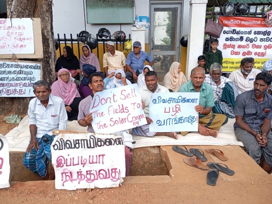 பிரதமருக்கு இன்னும் இரண்டு நாட்களே காலஅவகாசம்; 31வது நாளாக தொடரும் முத்துநகர் விவசாயிகளின் போராட்டம் 