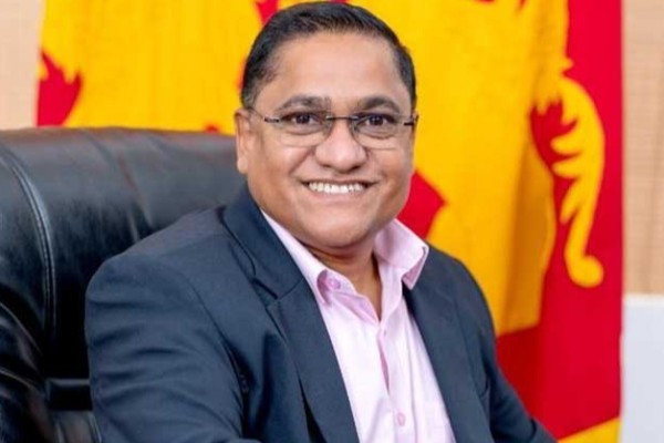 இலங்கையின் சுற்றுலா சட்டத்தை திருத்துவதற்கு நடவடிக்கை 