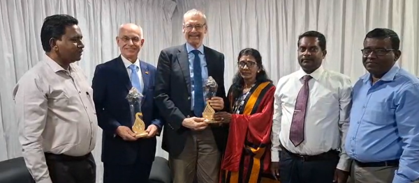 யாழ். மாநகர முதல்வரை சந்தித்த ஜேர்மனி, பிரான்ஸ் தூதுவர்கள் 