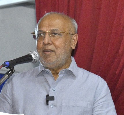 ஊடகவியலாளர்கள் மீதான கொடூரங்களை விசாரிக்க ஜனாதிபதி ஆணைக்குழு! - ஹக்கீம் எம்.பி. கோரிக்கை 