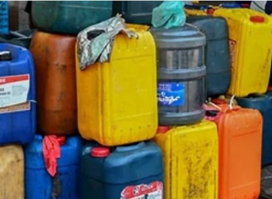 சட்டவிரோத எரிபொருள் கடத்தல்: மூவர் கைது 