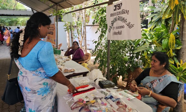 நல்லூர் பிரதேச செயலகத்தில் "சமுர்த்தி அபிமானி" கண்காட்சியும் விற்பனை சந்தையும்! 