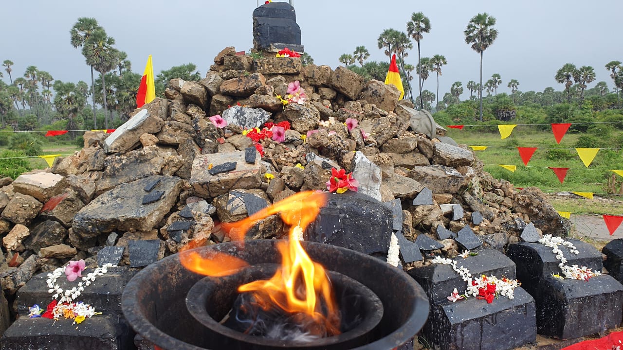 ஆரம்பமானது மாவீரர் வாரம் - கொட்டும் மழைக்குள்ளும் துயிலுமில்லங்களில் நினைவேந்தல் நிகழ்வுகள்!! 2