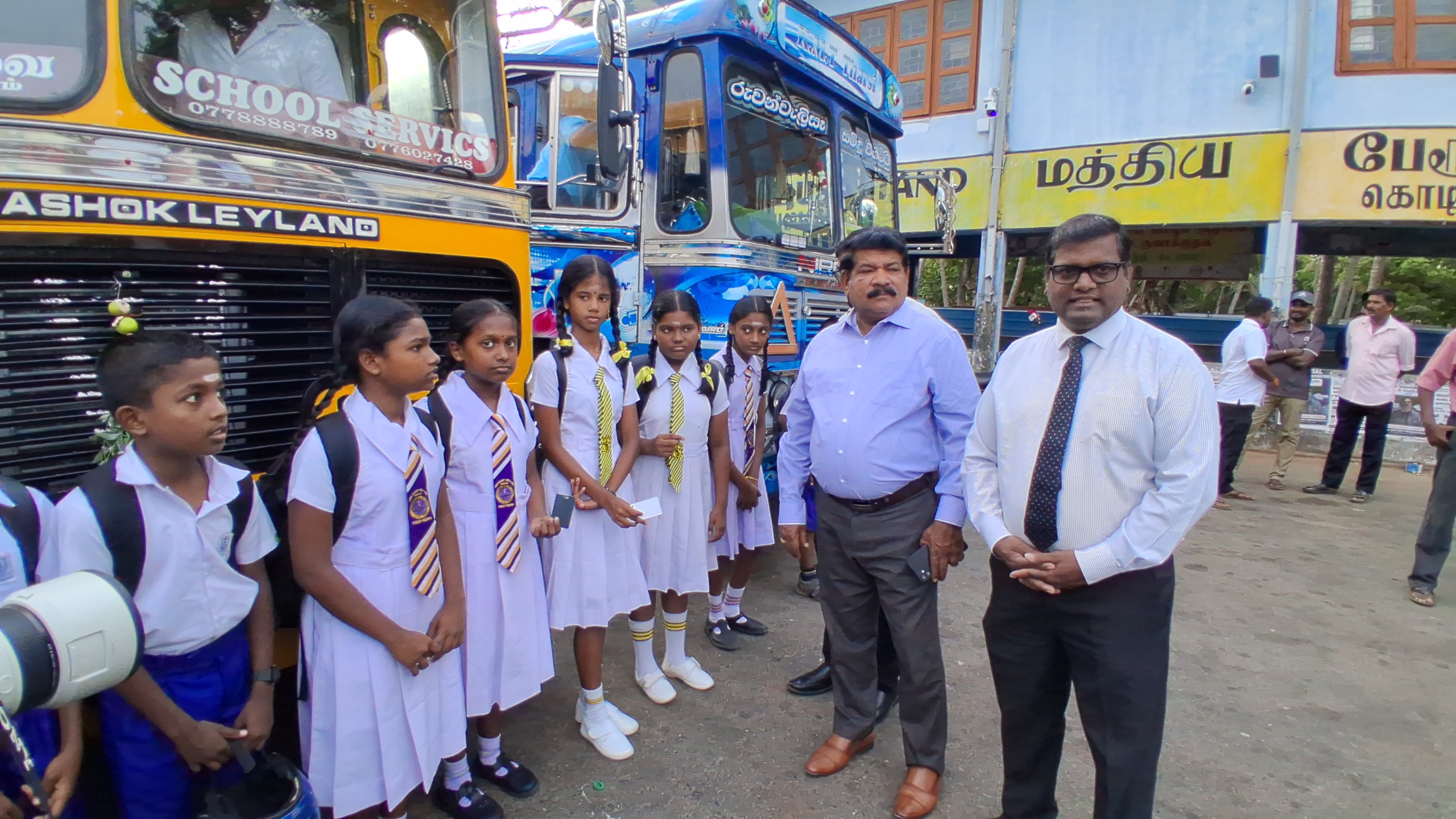 மாணவர் ஏறும், இறங்கும் நேரம் உடனுக்குடன் பெற்றோருக்கு SMS! யாழில் டிஜிட்டல் 'சிசு செரிய' சேவை 5