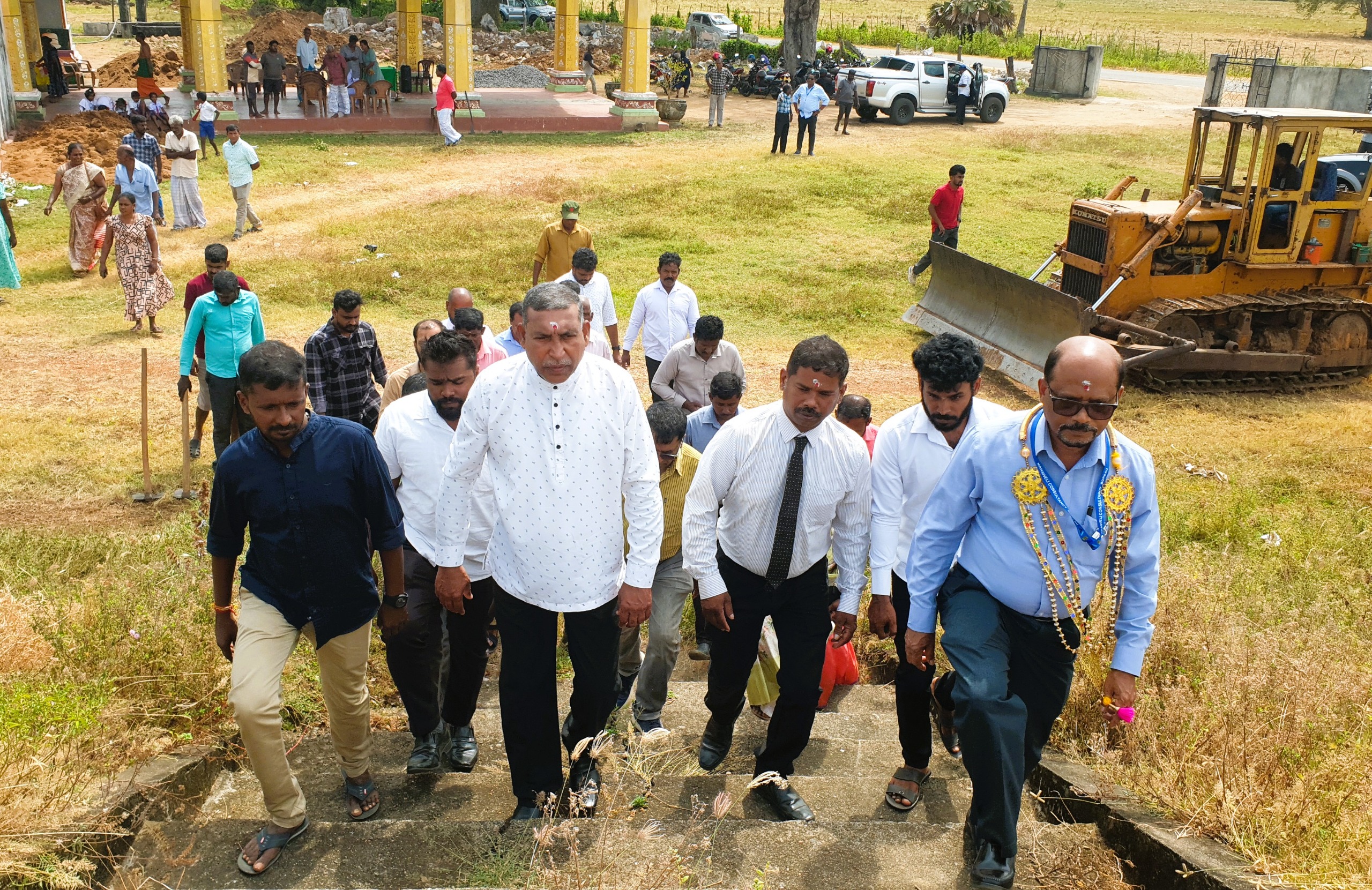 300 விவசாயக் குடும்பங்களின் வாழ்வாதாரத்தை உயர்த்தும் ஒதியமலைக் குளம் புனரமைப்பு 1