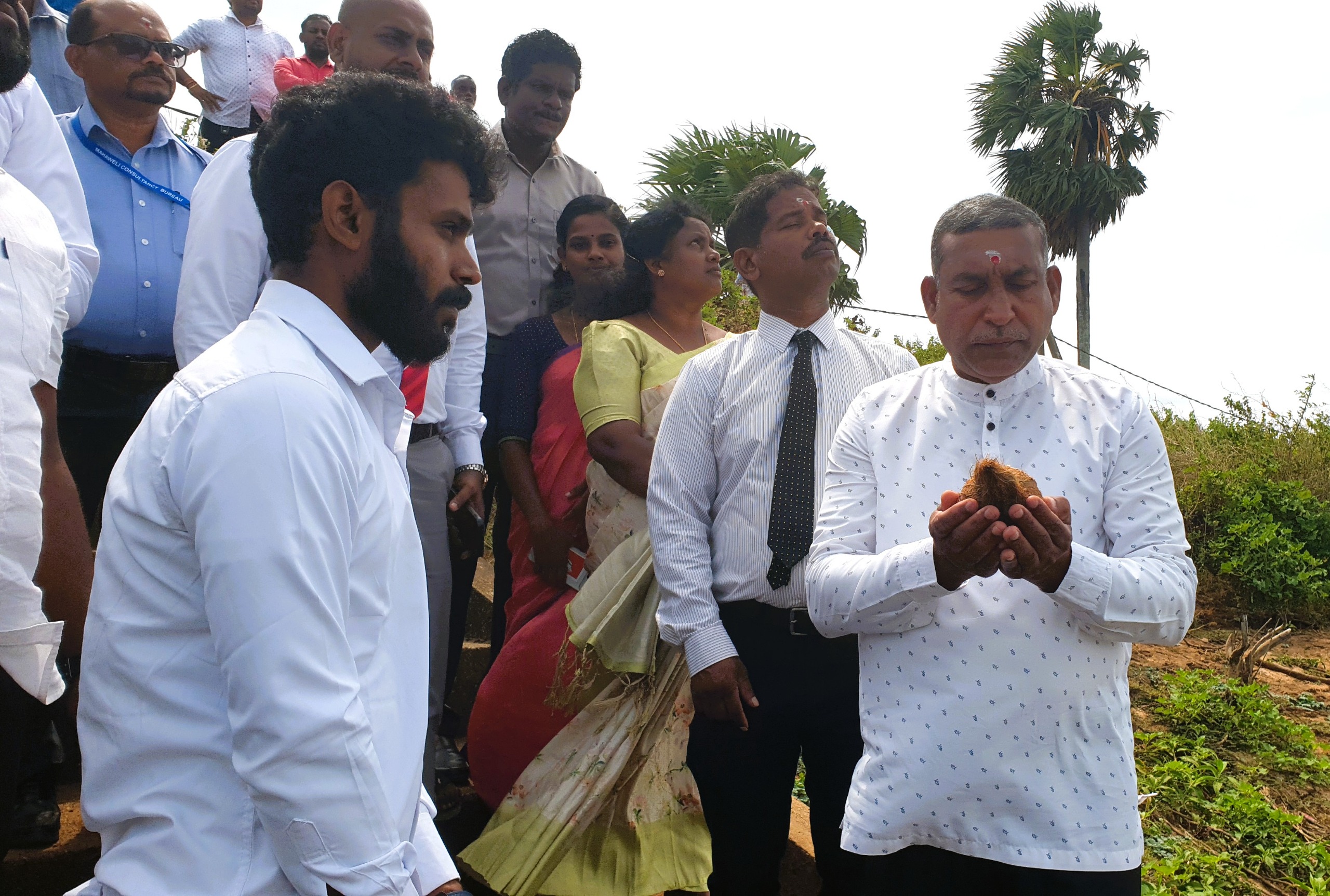 300 விவசாயக் குடும்பங்களின் வாழ்வாதாரத்தை உயர்த்தும் ஒதியமலைக் குளம் புனரமைப்பு 5